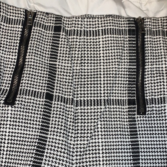 Pants - Picture 3 of 7